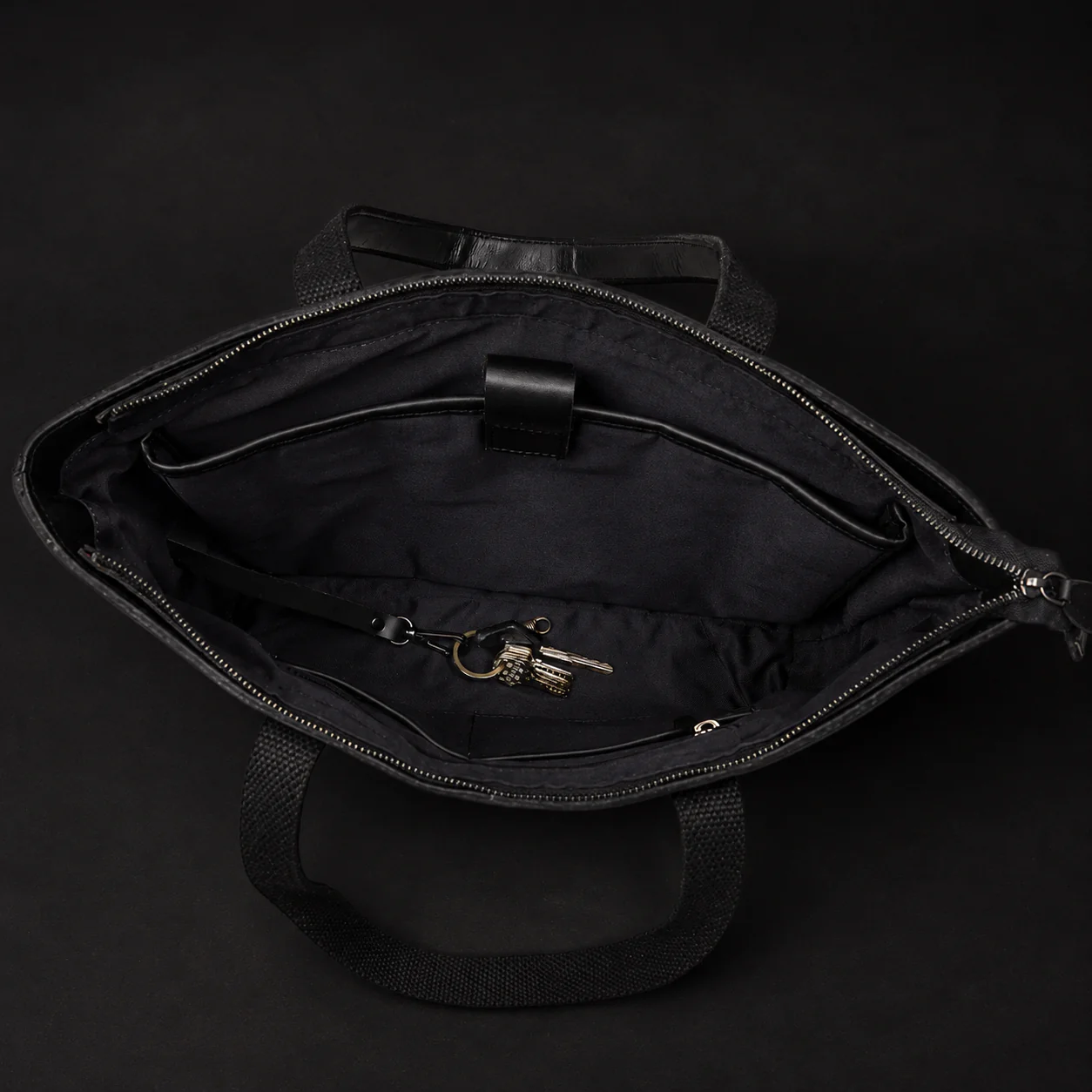 Classic Black Leather Tote Bag - Image 6