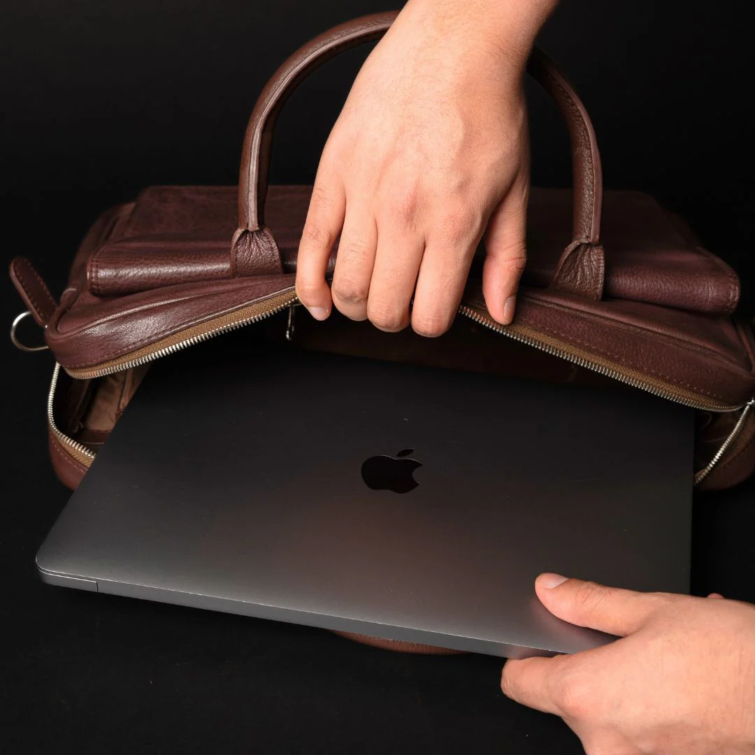 Classic Brown Full-Grain Leather Laptop Bag - Image 5