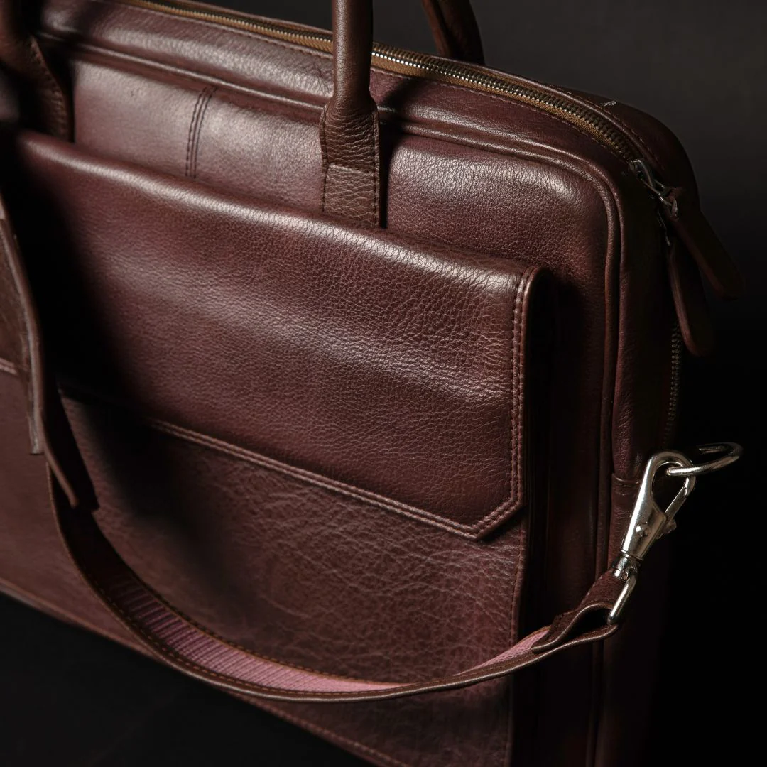 Classic Brown Full-Grain Leather Laptop Bag - Image 6