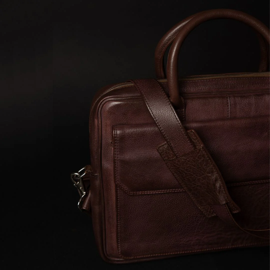 Classic Brown Full-Grain Leather Laptop Bag - Image 8