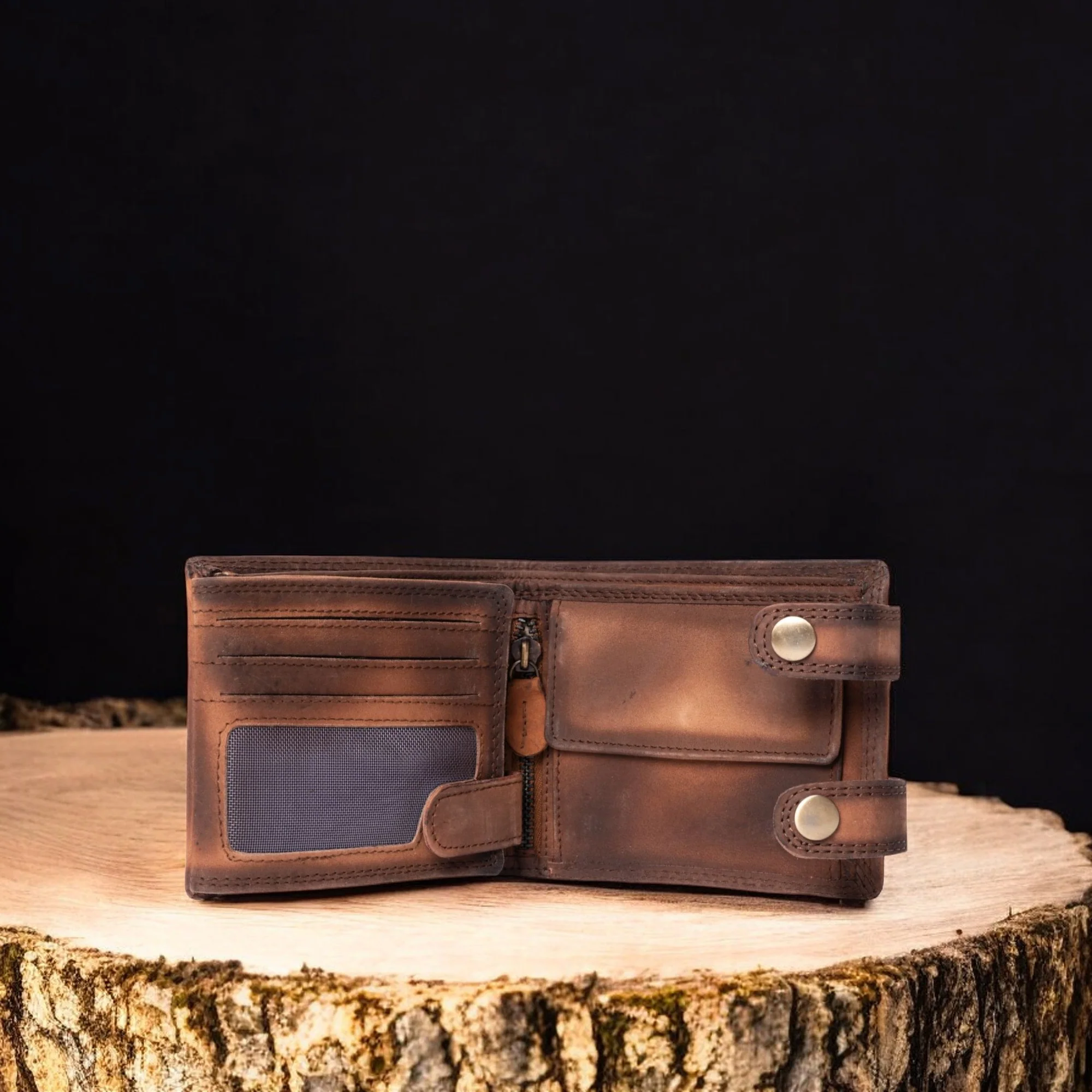 Eagle's Crest Wallet - Brown Full Grain Leather Wallet - Image 2
