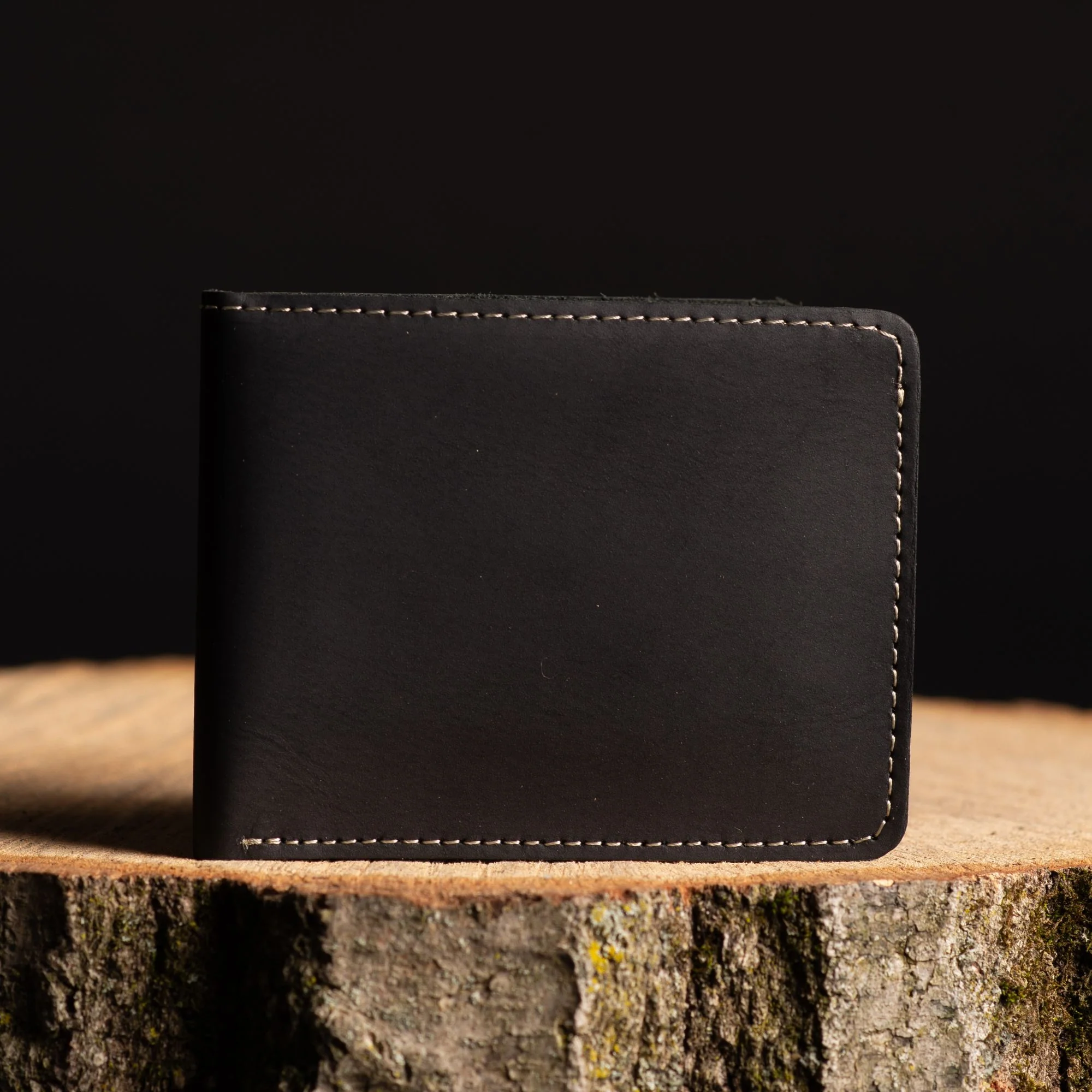 Engraved Brown Full Grain Leather Minimalist Wallet - Image 5