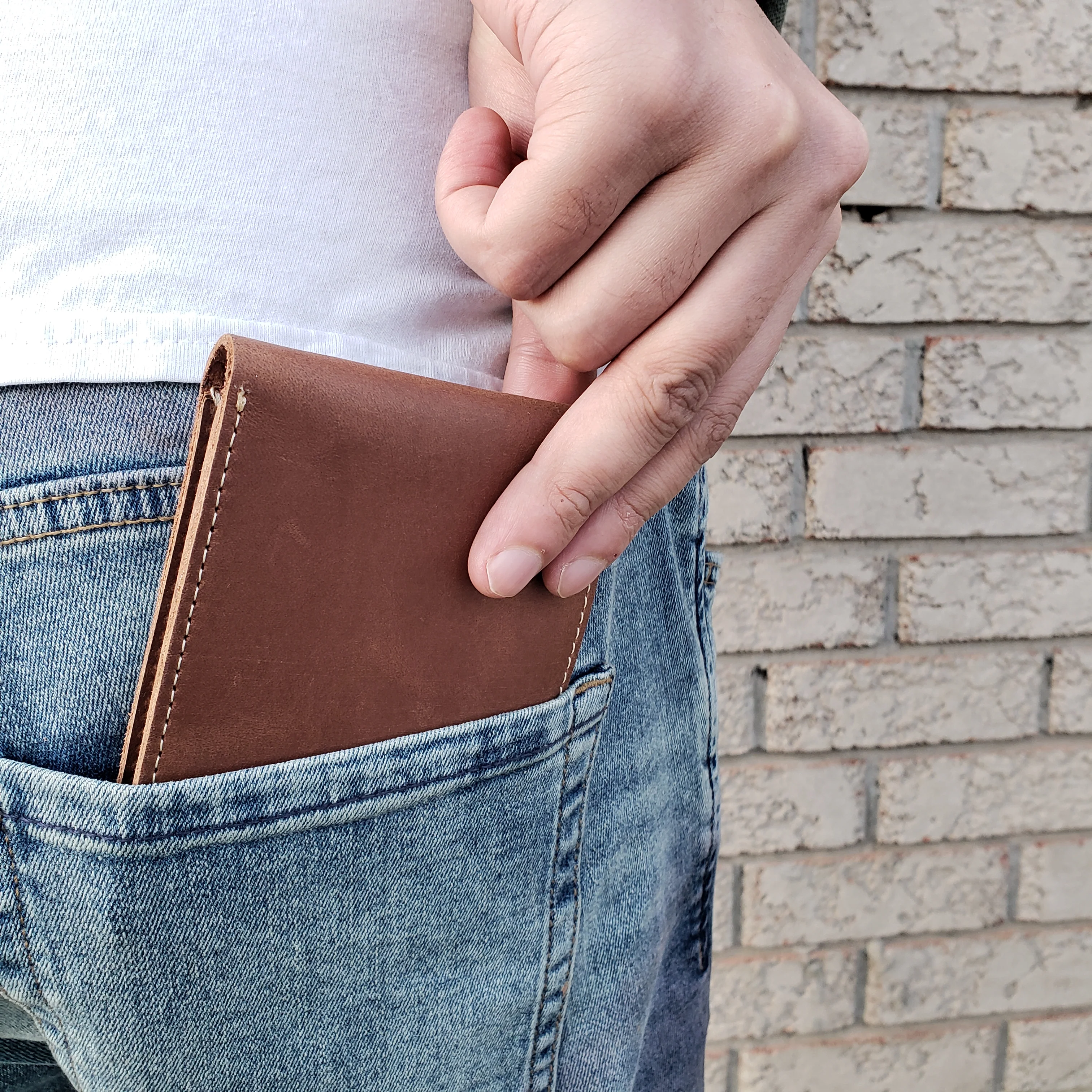 Engraved Cognac Full Grain Leather Minimalist Wallet - Image 4