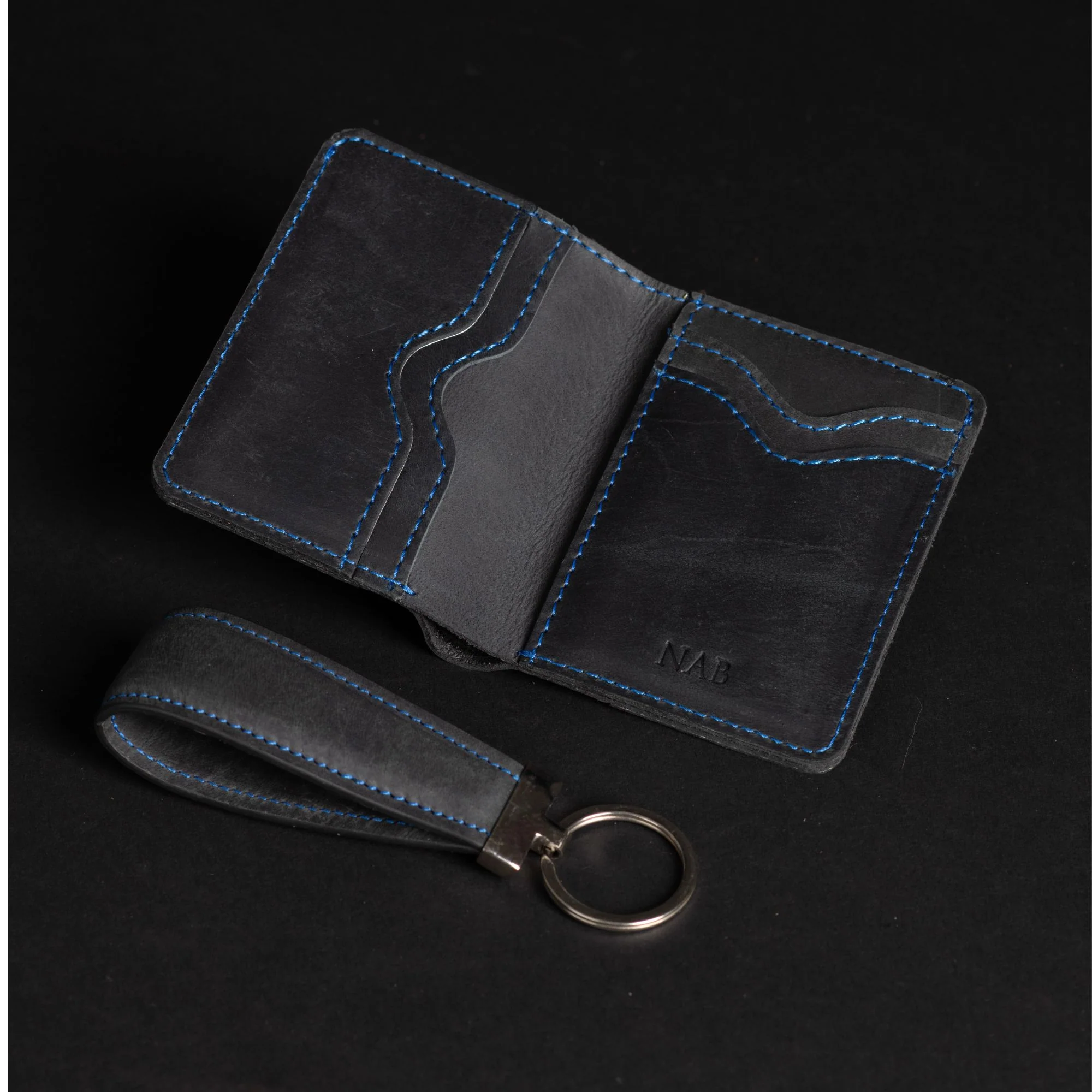 The Diablo Card Holder Keychain Set - Black Full Grain Leather Card Holder With Red Stitching - Image 4